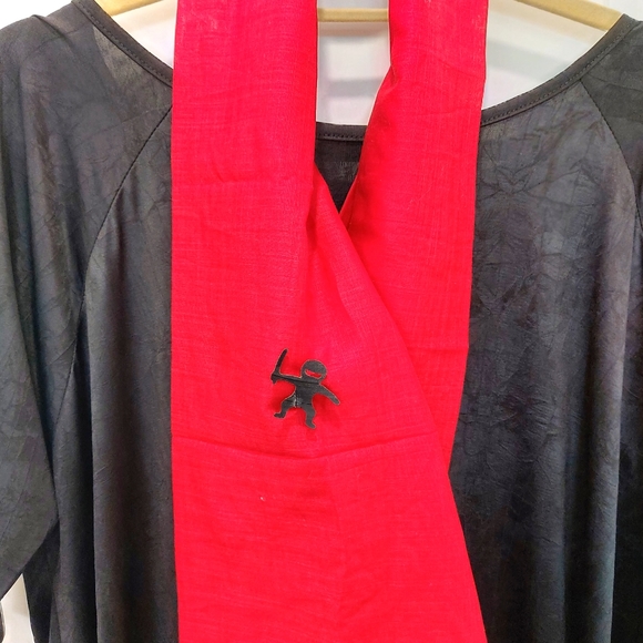 One of a kind NINJA BROOCH 🥷! - Picture 6 of 9